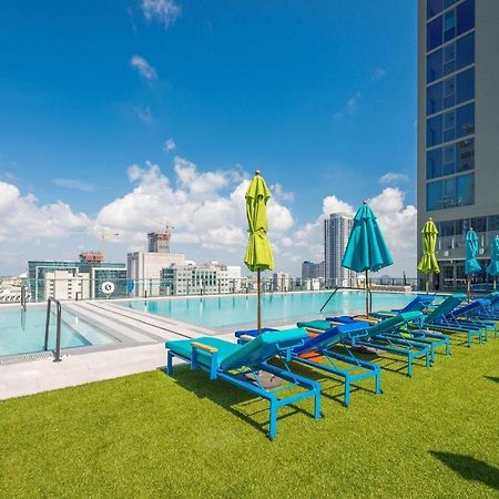 Luxury Brickell Studio Apartment ไมอามี ภายนอก รูปภาพ